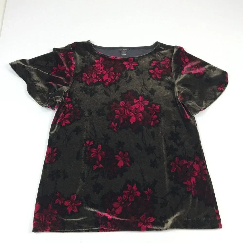 AnnΒ Taylor Womens Velvet BlouseβFloral Flared Short Sleeve Boat Neck PSβPetites
